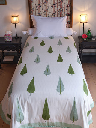 Dessus de lit Sapin