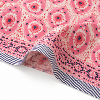 Nappe Peacock Rose