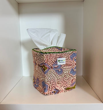 Noisette tissue box cover