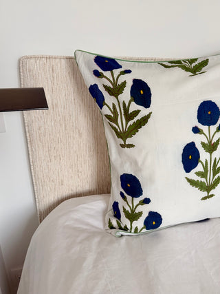 Poppy bleu Pillowcase<br> Square