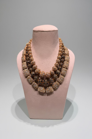 Banyan necklace