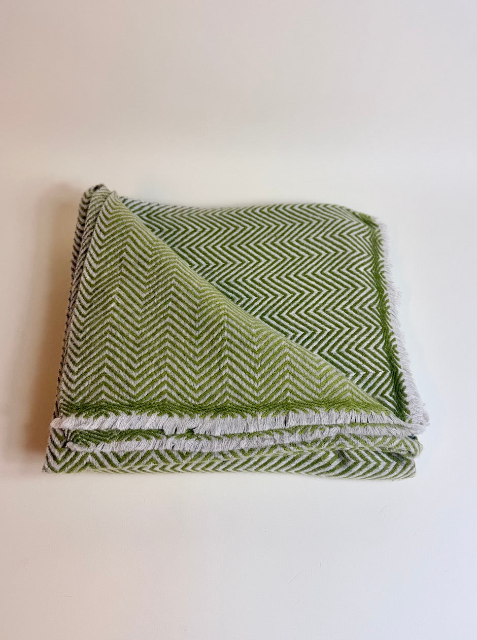 Olive Merinos throw