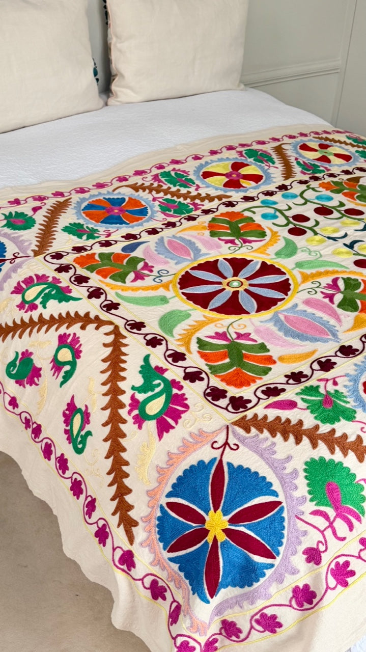 Jeté de lit Suzani Tutti Frutti