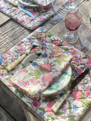 Placemat and napkin<br> Florine