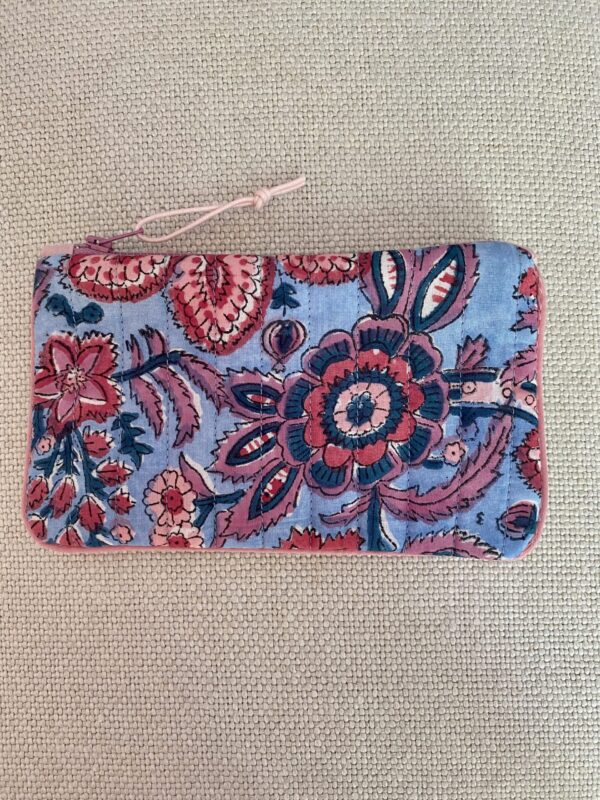 small pouch n36