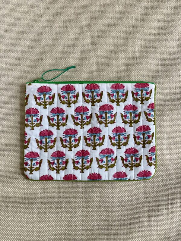 large pouch n16